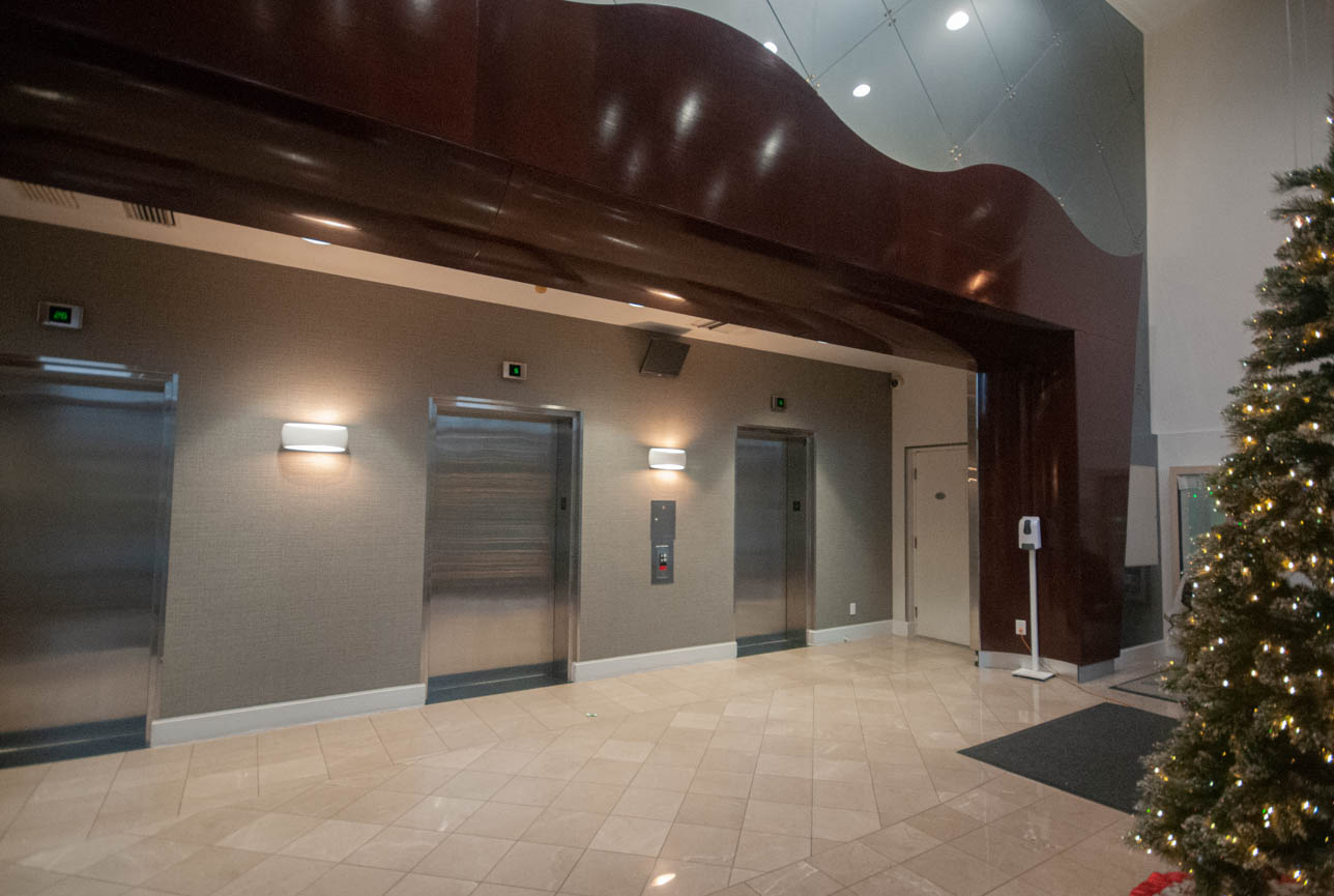 Landmark 33 - Amenity Photo 10 of 17