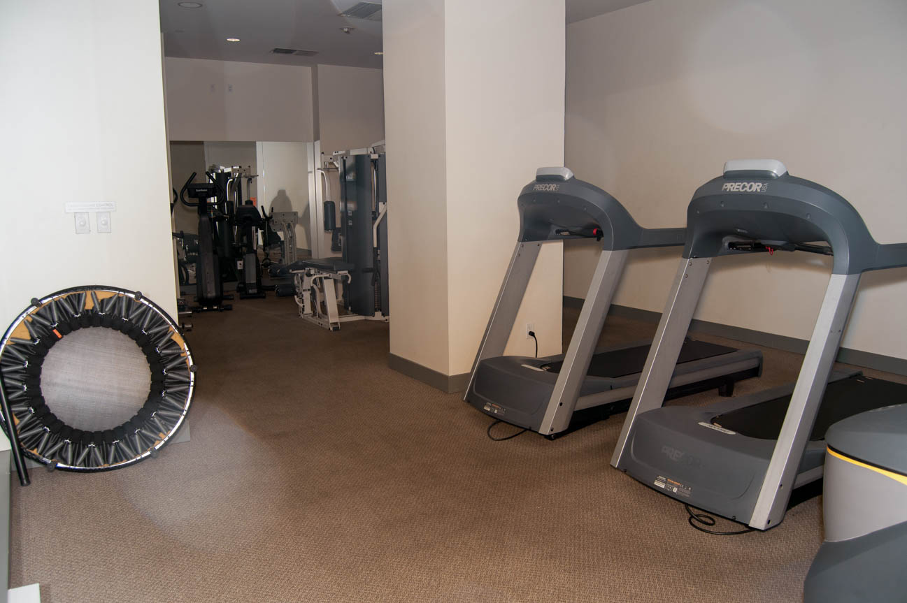 Icon 1 - Amenity Photo 9 of 13