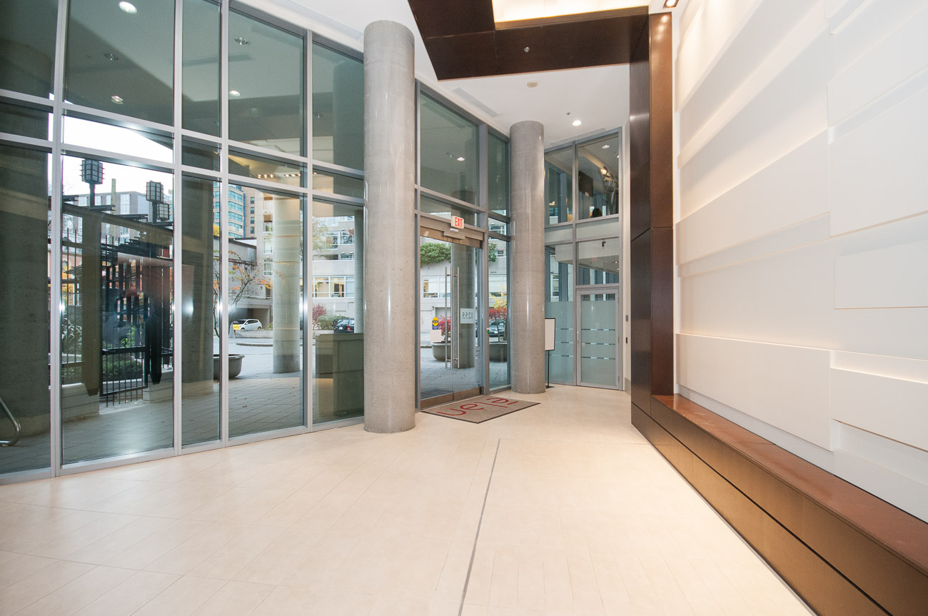 Elan - Amenity Photo 6 of 7