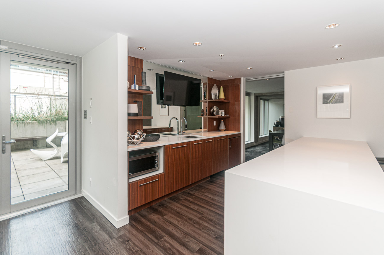 999 Seymour - Amenity Photo 4 of 11
