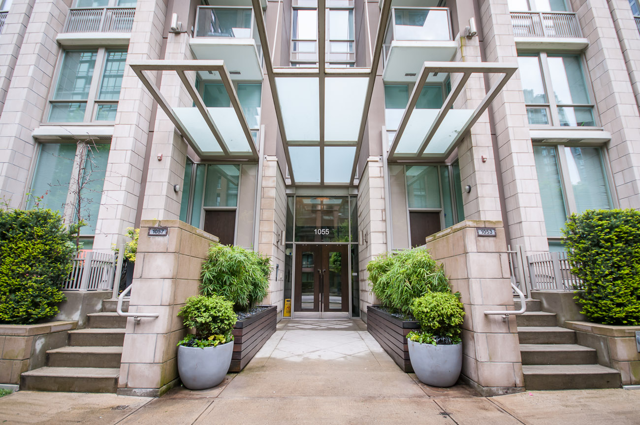 Donovan - Amenity Photo 13 of 15