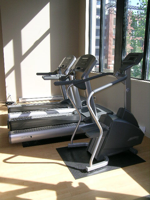 Yaletown Park 3 - Amenity Photo 5 of 6