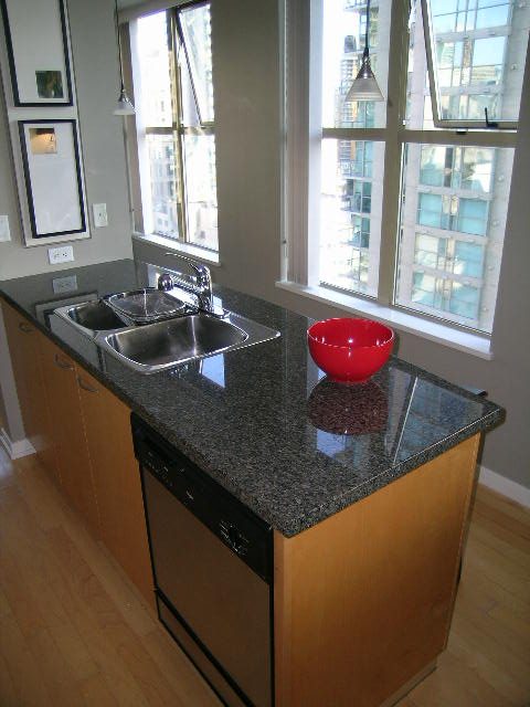 Bright kitchen with granite countertops, hardwood floors, and a city view. - 703 - 1000 Beach Avenue, Vancouver Downtown