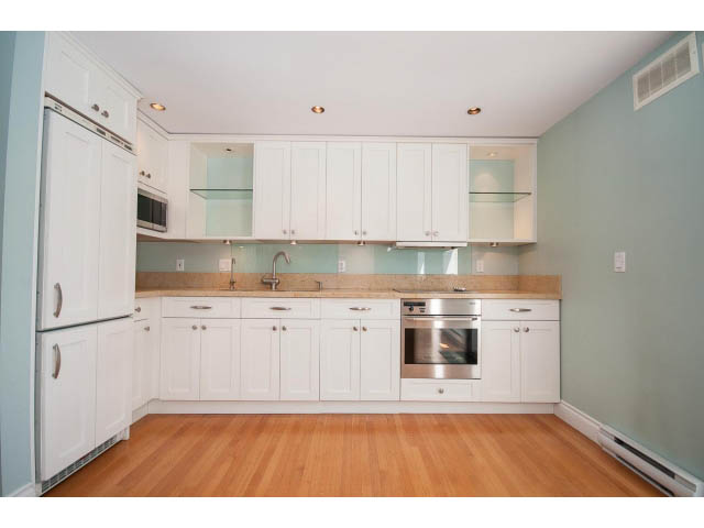 104 - 1311 Beach Avenue - Condo - West End - Photo 14 of 46
