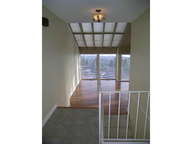 accommodations in west vancouver