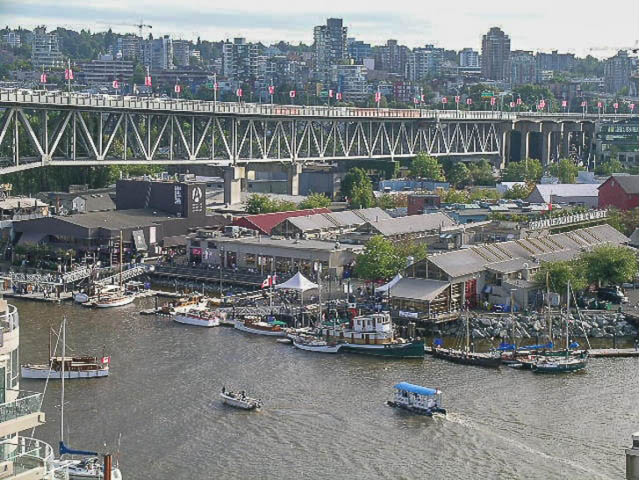 Furnished 1-bedroom + den with city view and waterfront access. - 1402 - 1625 Hornby, Vancouver Downtown