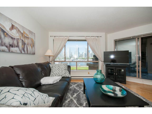 vancouver condo for rent