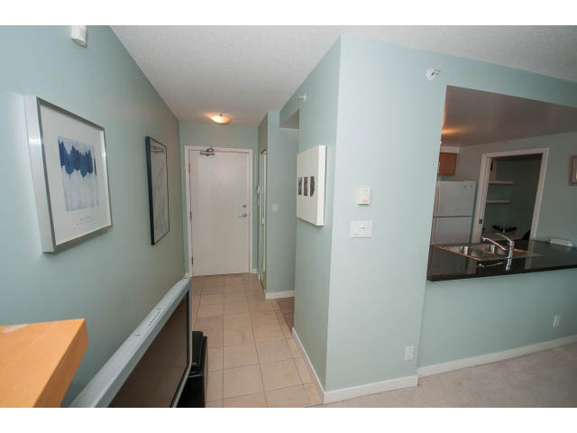 801 - 1077 Marinaside Cres - Condo - Yaletown - Photo 3 of 32