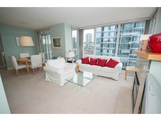 801 - 1077 Marinaside Cres - Condo - Yaletown - Photo 8 of 32