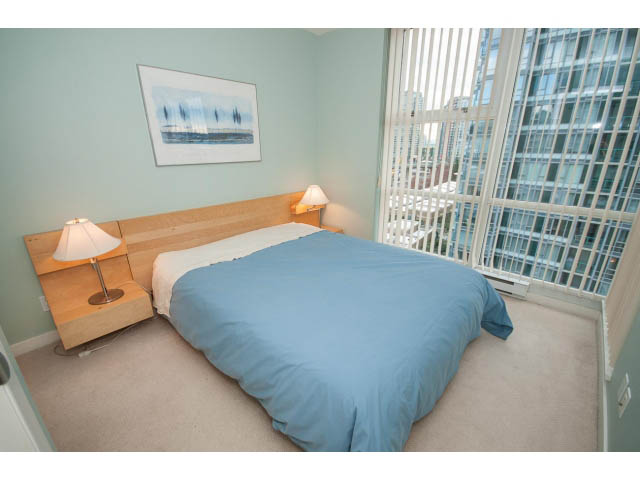 801 - 1077 Marinaside Cres - Condo - Yaletown - Photo 15 of 32