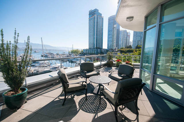 202 499 broughton street vancouver downtown coal harbour