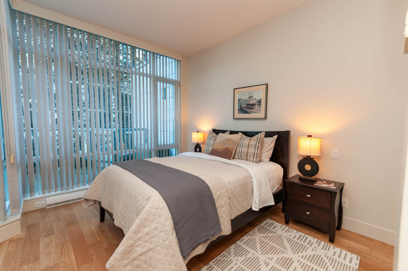 Luxury Coal Harbour Denia rental apartment downtown Vancouver