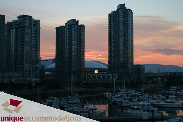 Furnished 2-bedroom + den townhouse with a stunning city view. - 322 - 1228 Marinaside Crescent, Vancouver Downtown