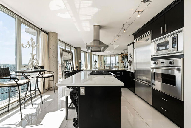 3701 - 1495 Richards St - Penthouse - Yaletown - Photo 14 of 56