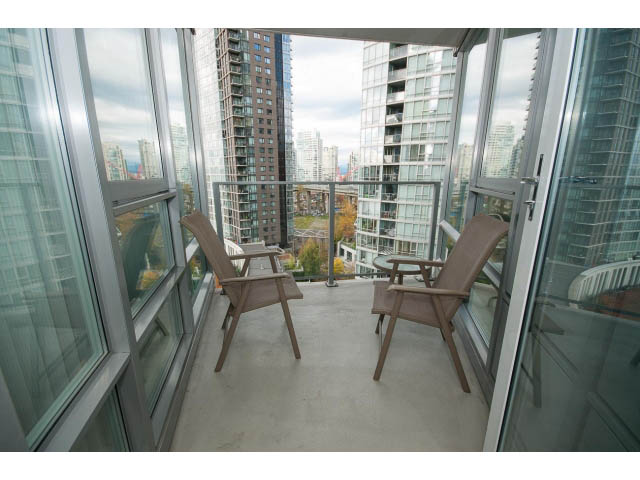 a c downtown condo for rent