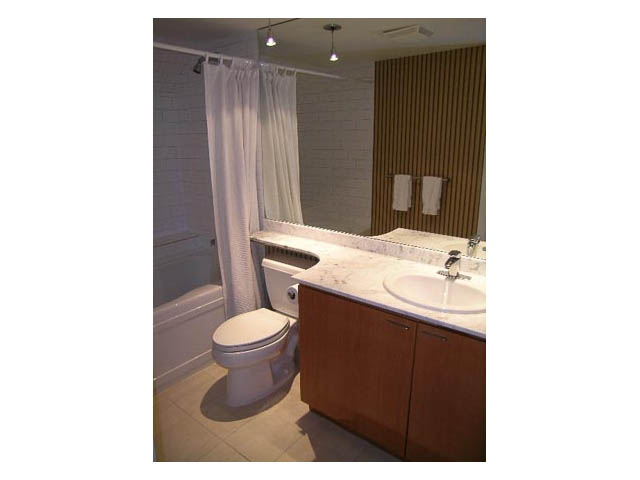 condo rental vancouver
