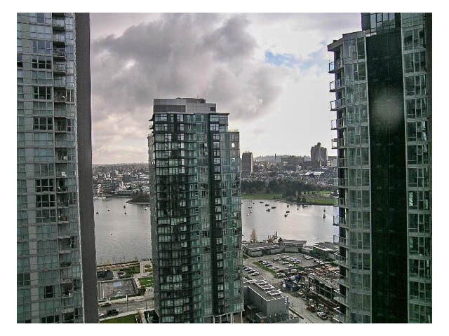 2602 - 1438 Richards Street - Condo - False Creek North - Photo 4 of 17