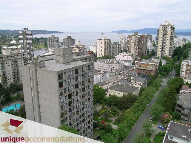 Furnished 1-bedroom + den with city view and modern furnishings. - 1807 - 1003 Burnaby Street, Vancouver Downtown