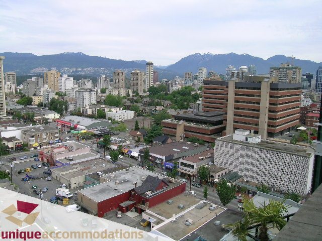 Furnished 1-bedroom + den with city view, modern furnishings, and cozy ambiance. - 1807 - 1003 Burnaby Street, Vancouver Downtown