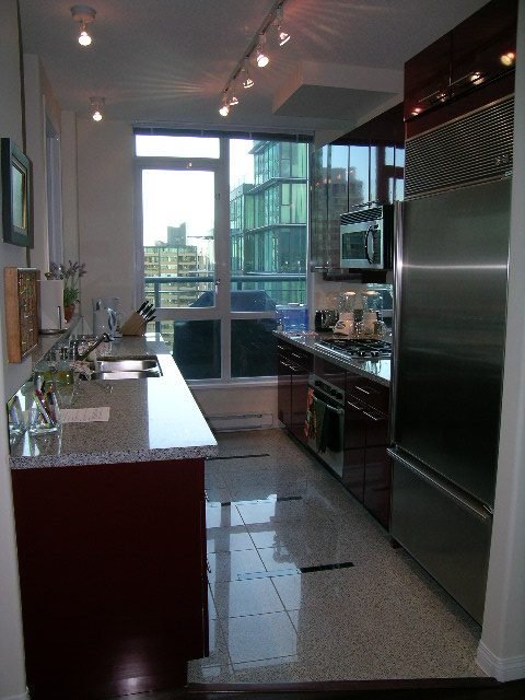 3301 - 1328 W. Pender Street - Condo - Coal Harbour - Photo 4 of 39