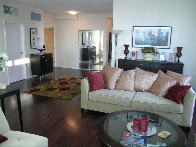 3301 - 1328 W. Pender Street - Condo - Coal Harbour - Photo 9 of 39