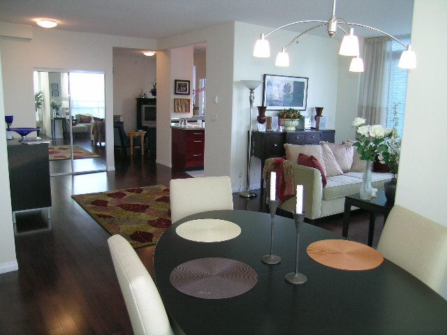 3301 - 1328 W. Pender Street - Condo - Coal Harbour - Photo 10 of 39