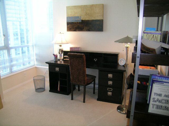 3301 - 1328 W. Pender Street - Condo - Coal Harbour - Photo 17 of 39