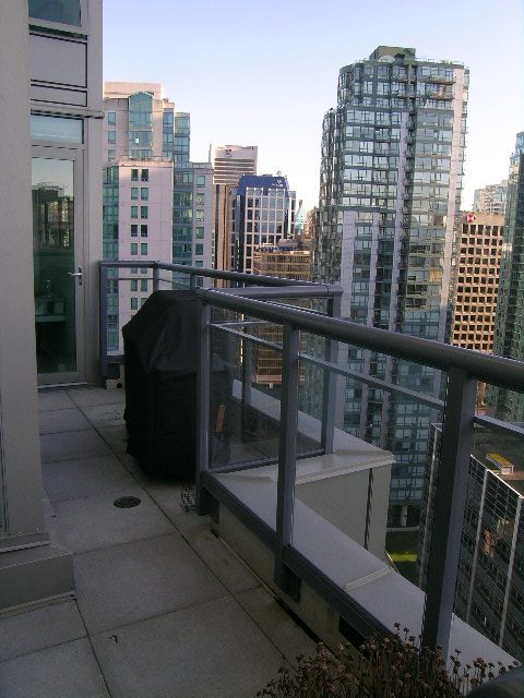 3301 - 1328 W. Pender Street - Condo - Coal Harbour - Photo 28 of 39
