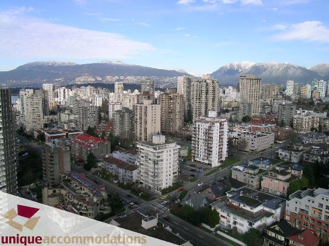 Furnished 3-bedroom + den condo with stunning city view. - 2901 - 1005 Beach Avenue, Vancouver Downtown