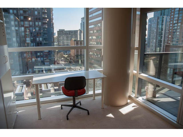 710 - 1050 Burrard Street - Condo - Downtown - Photo 18 of 37