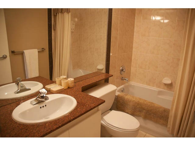 710 - 1050 Burrard Street - Condo - Downtown - Photo 19 of 37