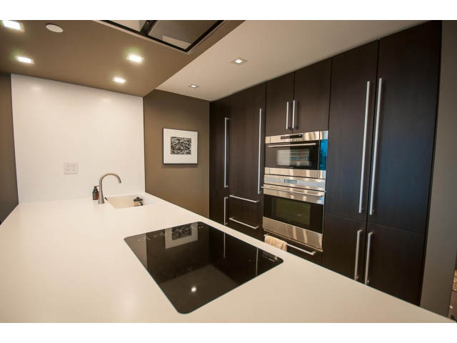 704 - 1680 Bayshore Dr. - Condo - Coal Harbour - Photo 5 of 37