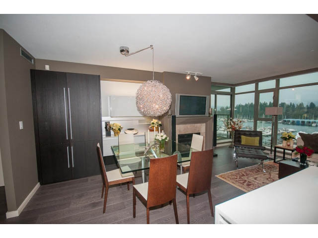 704 - 1680 Bayshore Dr. - Condo - Coal Harbour - Photo 12 of 37