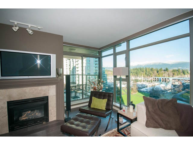 704 - 1680 Bayshore Dr. - Condo - Coal Harbour - Photo 17 of 37