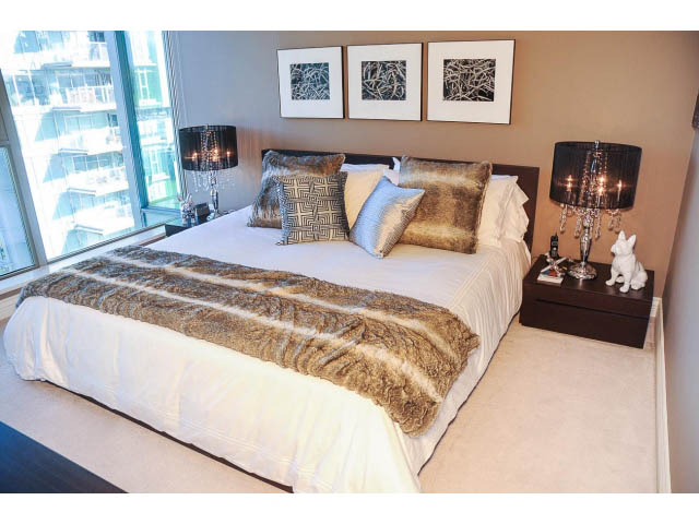 704 - 1680 Bayshore Dr. - Condo - Coal Harbour - Photo 21 of 37