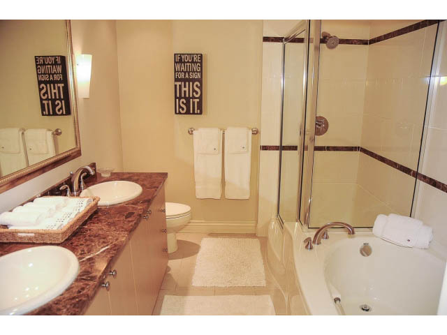 704 - 1680 Bayshore Dr. - Condo - Coal Harbour - Photo 24 of 37