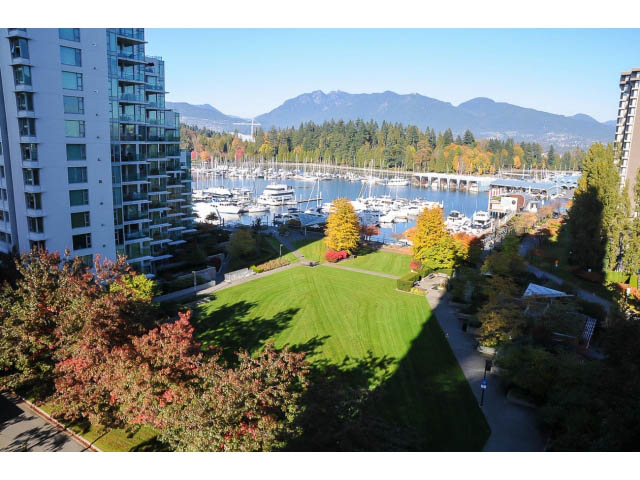 704 - 1680 Bayshore Dr. - Condo - Coal Harbour - Photo 31 of 37