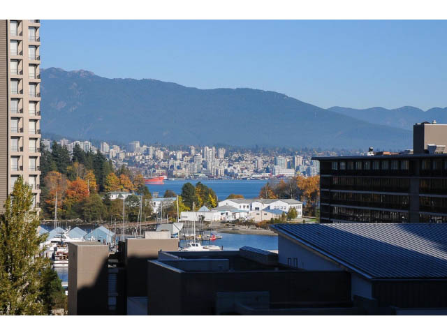 704 - 1680 Bayshore Dr. - Condo - Coal Harbour - Photo 32 of 37