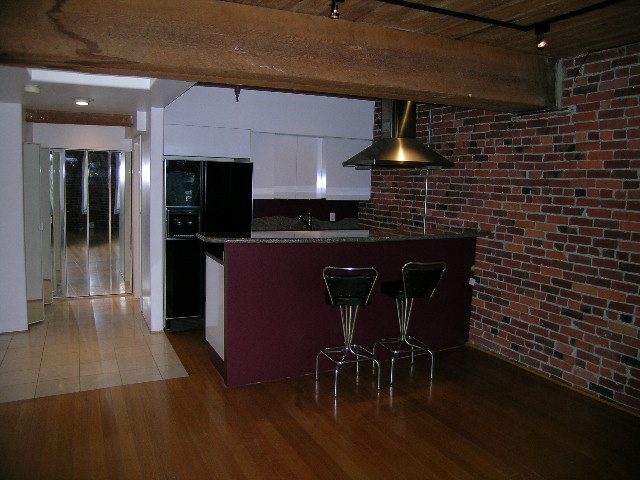 704 - 41 Alexander Street - Loft - Gastown - Photo 6 of 22