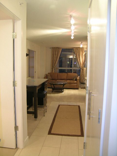 1201 - 1225 Richards Street - Condo - Yaletown - Photo 2 of 27
