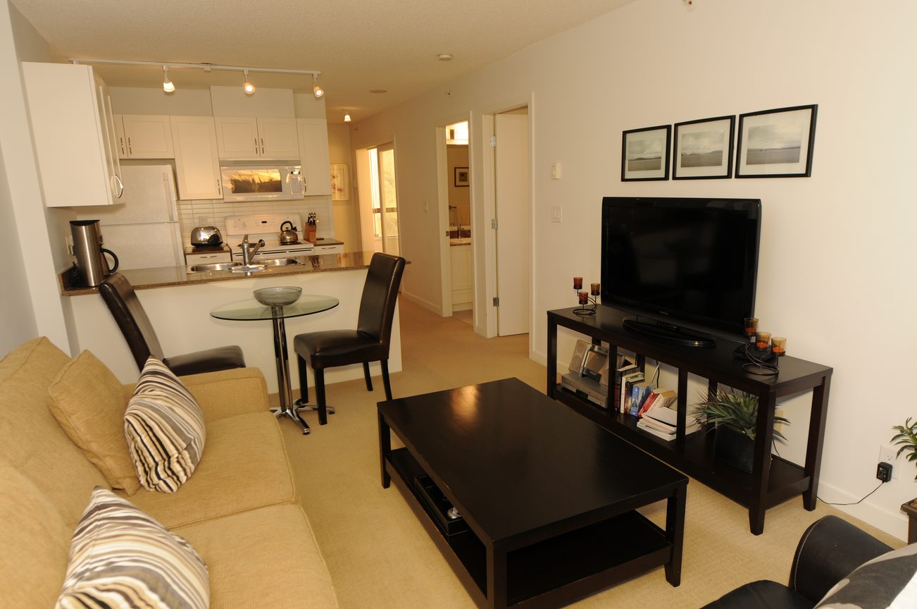 1419 - 938 Smithe St - Condo - Downtown - Photo 9 of 24