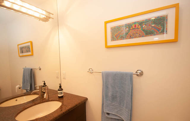 luxury unfurnished townhouse in north vancouver