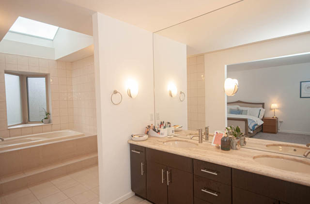 townhouse for rent in north vancouver
