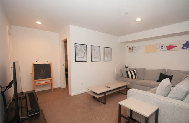 north vancouver apartment for rent