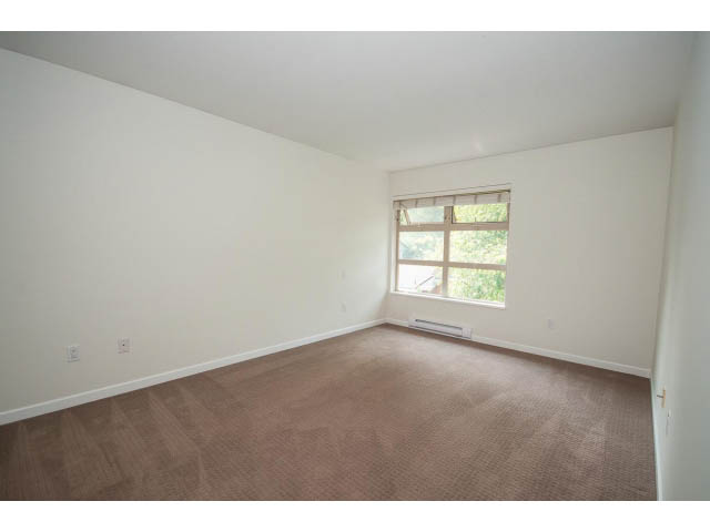32 - 3750 Edgemont Boulevard - Townhouse - Highlands - Photo 30 of 46