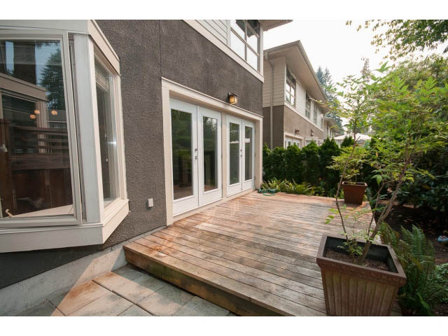32 - 3750 Edgemont Boulevard - Townhouse - Highlands - Photo 44 of 46