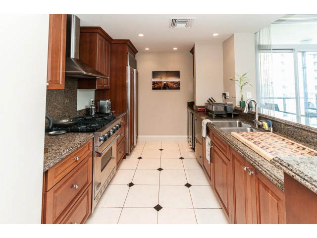 1505 - 428 Beach Crescent - Condo - False Creek North - Photo 17 of 33