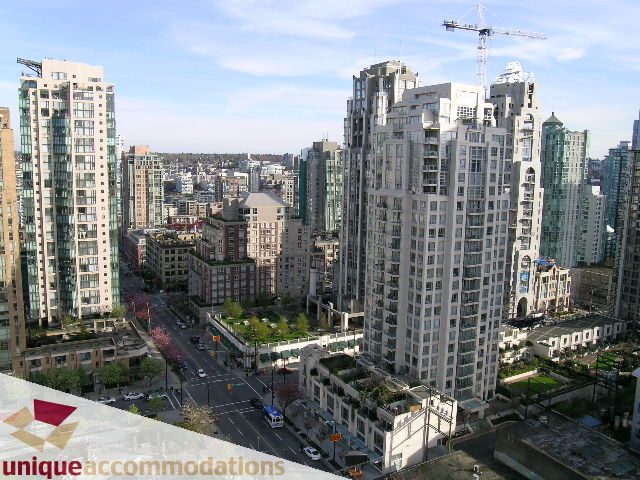Furnished 2-bedroom condo with stunning city view, modern furnishings, and large windows. - 1904 - 1199 Seymour Street, Vancouver Downtown