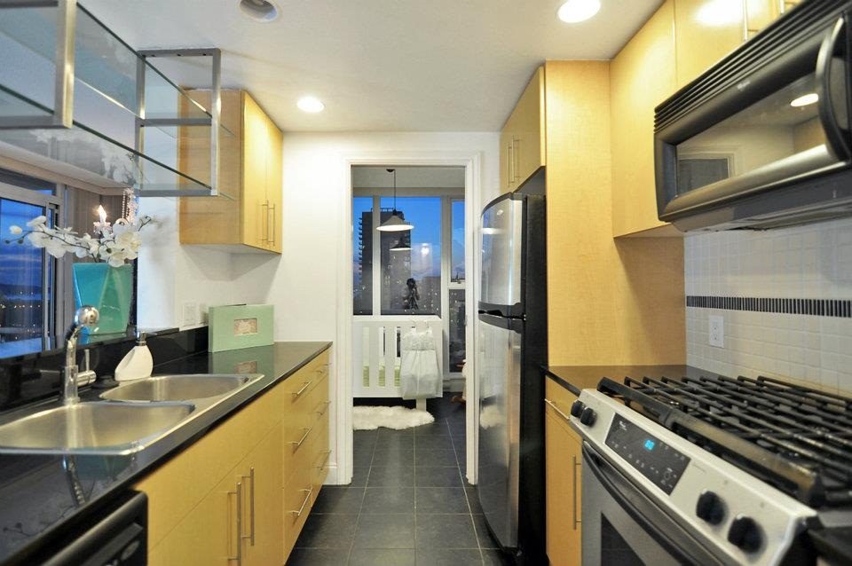 2003 - 550 Pacific Street - Condo - False Creek North - Photo 14 of 43