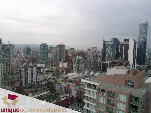 Furnished 2-bedroom + den with stunning city view. - PH2 - 969 Richards Street, Vancouver Downtown